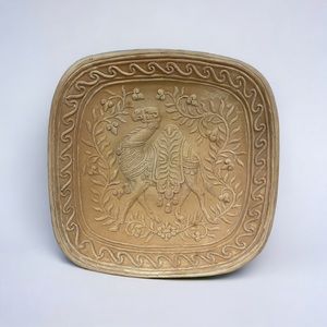 Vintage  Handmade Clay Camel Dish Made in Italy Home Decor Display Plate